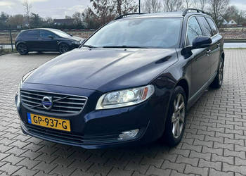 Volvo V70 2.0 D2 Xenony Podgrzewane fotele Hak III (2007-)