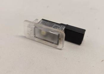 VW TAYRON LAMPKA KABINY LED 10A947409