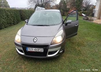 Sprzedam Renault scenic 1,5 D 2011