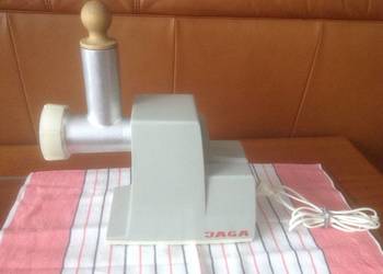 Maszynka elektryczna do mielenia mięsa "JAGA" PREDOM-MESKO.