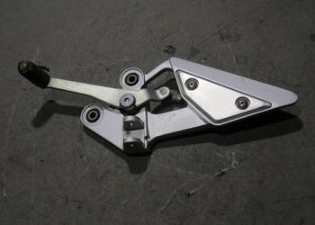 HONDA HORNET 600 PC36 2006 06 dzwigna zmiany biegów wajha stopka nóżka