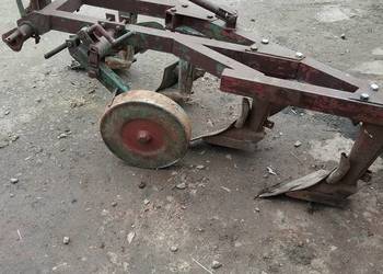 Pług podorywkowy 4 skibowy