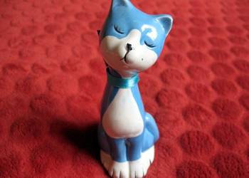 Kot - powabna niebieska koteczka - porcelana - 14 x 6 x 5 cm