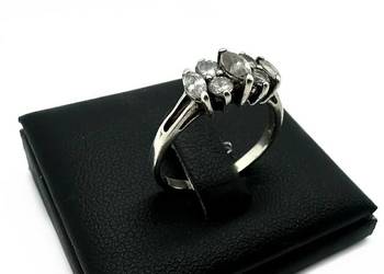 Srebrny pierścionek próby 925 - 2,54g (Rozmiar 15)