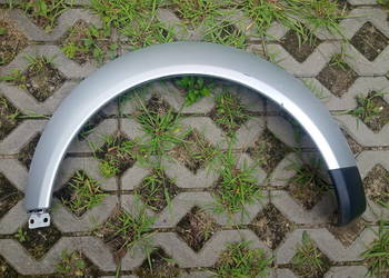 Audi A2 Listwa błotnika Lewa tylna Lewy tył LY7W 8Z0853817A