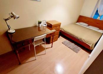 Odstąpię, wynajmę pokój bdb cena - Bartosza Głowackiego.