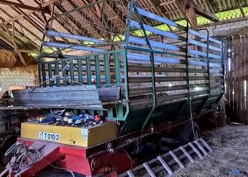 Przyczepa samozbierająca T010/2