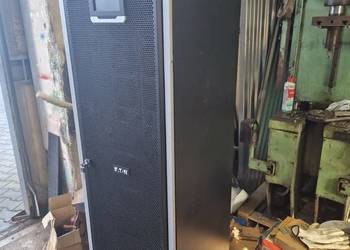 Magazyn energii, UPS Zasilacz awaryjny 3-fazowy 30kVA/30kW