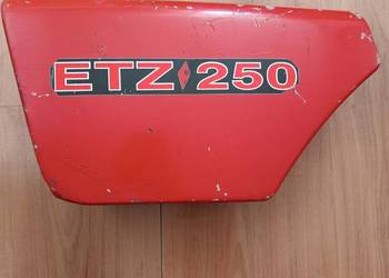 MZ ETZ 250 boczek lewy