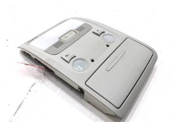 LAMPA SUFITOWA AUDI A4 B8 8T0947135A Kombi 07-15 WNĘTRZA