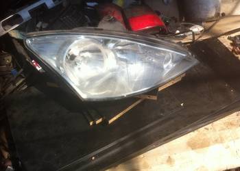 Lampa prawa przód Ford Focus mk2
