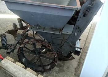 Sadzarka ziemniaków remprodex s 211