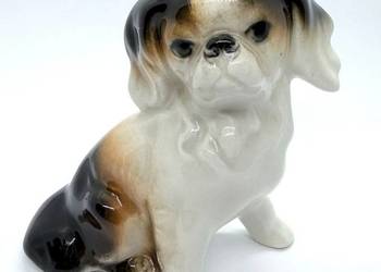 Figurka pies pekińczyk porcelana CLUJ Rumunia Lata 70 XX wieku design