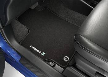 TOYOTA Verso S Oryginalne dywaniki welurowe komplet PZ410-N2350-HA OE