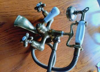 Stara bateria wannowa z mosiądzu