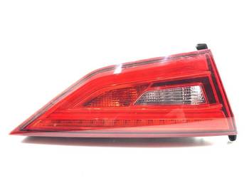 LAMPA TYŁ LEWA WEWNĘTRZNA AUDI A3 8V 8V5945093A Sedan/Limuzyna ŚWIATŁO