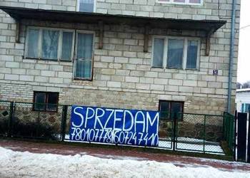 Sprzedaż domu z budynkami gospodarczymi