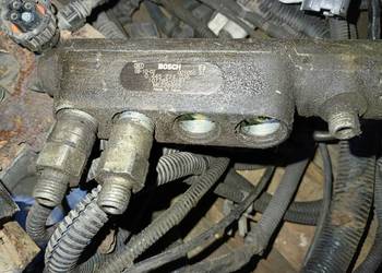 Canter Fuso 2008r silnik 4,9 4M50 listwa wtryskowa 0445224036