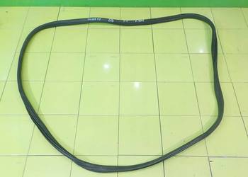 PEUGEOT 3008 I 11r 1.6 B 5D uszczelka drzwi prawa przod