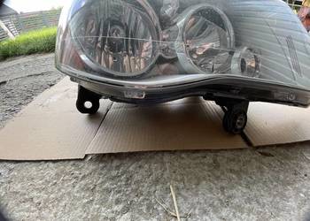 Witam sprzedam lampę prawa do Chrysler T&C -Dodge grand caravan