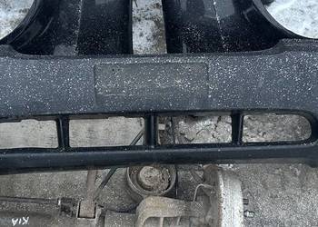 zderzak przedni Kia Carnival I 9B