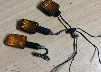 Yamaha FZ 750 Kierunkwoskazy Prawy Lewy przód tył komplet