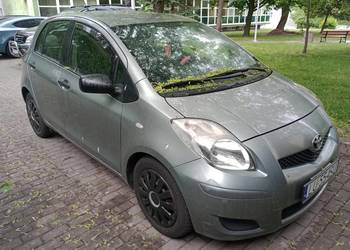 Toyota Yaris 1.3 2009r