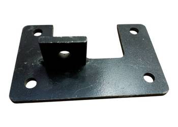 Mocowanie wspornik górny sprężarki MAssey Ferguson MF4 1672186M91