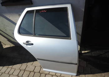 VOLKSWAGEN GOLF IV 5D DRZWI PRAWY TYŁ LA7W