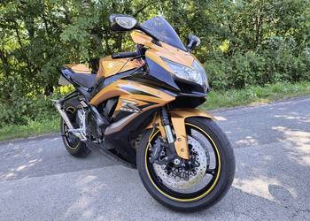 Suzuki gsxr 750 k9