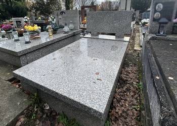 Grobowiec- cmentarz salwatorski