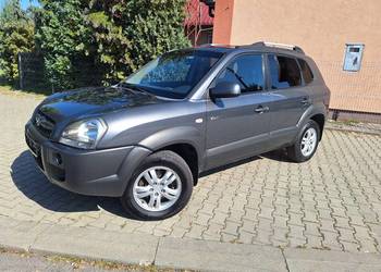2.0 BENZYNA#OPŁACONY#NAPĘD 4X4#NOWE OPONY#144TYS PRZEBIEGU 2.0 BENZYNA#OPŁACONY#NAPĘD 4X4#NOWE OPONY#144TYS PRZEBIEGU