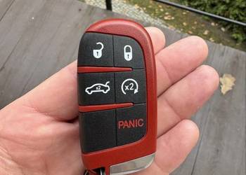 Zdalne odpalanie i dorabianie kluczy JEEP DODGE CHRYSLER RAM kodowanie USA