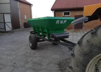 Sprzedam rozsiewacz rnp do wapna