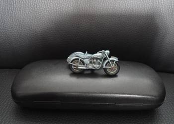 Kolekcjonerski motor Triumph by Lesney