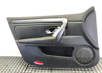 BOCZEK DRZWI LEWY PRZÓD RENAULT LAGUNA III Sedan/Limuzyna 07-15 TAPICE