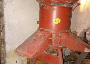 Rozdrabniacz Bąk Uniwersalny z silnikiem elektrycznym 5,5kW