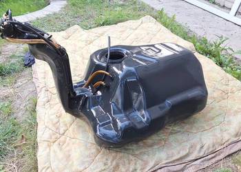 Sprzedam zbiornik paliwa vw