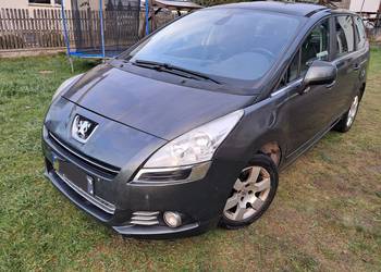 Peugeot 5008 2013r, dach panorama, 7osobowy