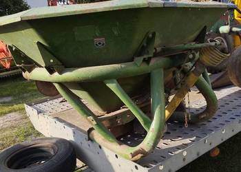 Rozsiewacz Amazone 602