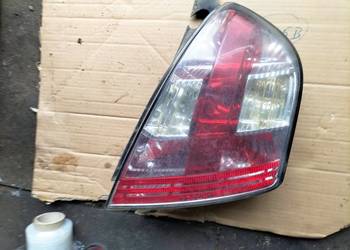 FIAT STILO  LAMPA TYŁ TYLNA PRAWA + WKŁAD LAMPY PRAWEJ