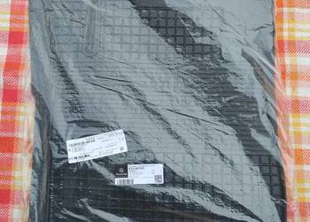 Dywaniki OE gumowe Mercedes W463 LONG