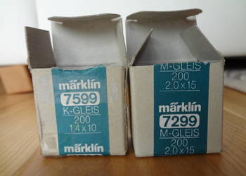 kolejka elektryczna - Śrubki MARKLIN