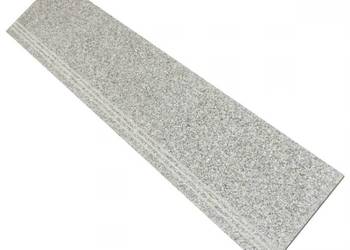 Stopień granitowy G603 New polerowany z ryflami 150x33x2cm