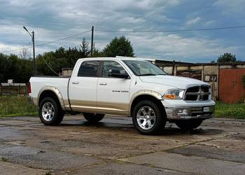 Dodge RAM 1500 5.7HEMI/396KM 4x4
