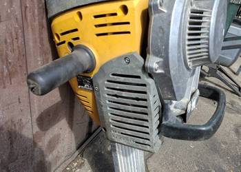 Młot spalinowy udarowy uderzeniowy Wacker Neuson BH55