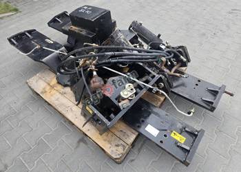 TUZ, przedni podnośnik, Massey Ferguson 8270