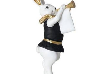 Figurka Pan Królik z trąbką i białą kryzą (29 cm)