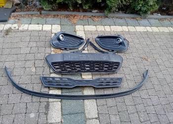 KIA RIO III Kratki zderzaka halogeny komplet zderzaka przód