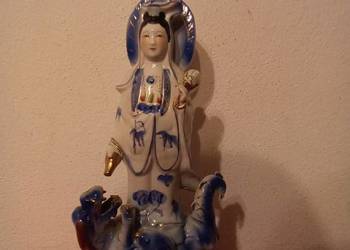 Duża chińska bogini obfitości ze smokiem porcelanowa figura. Vintage!